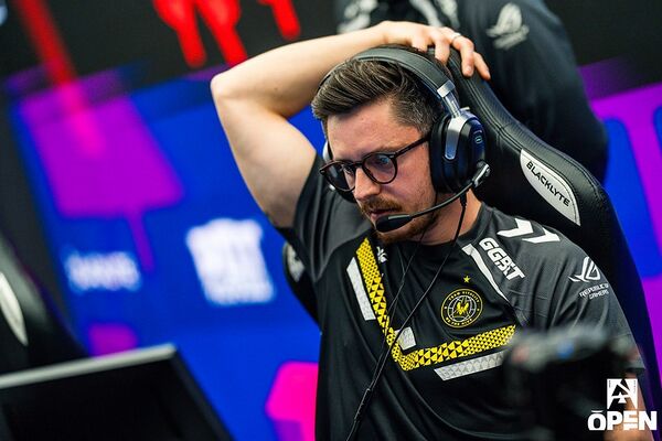 apEX Keeps Promise and Goes Bald