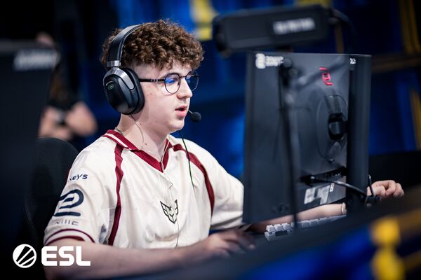 BIG sign gr1ks according to insider